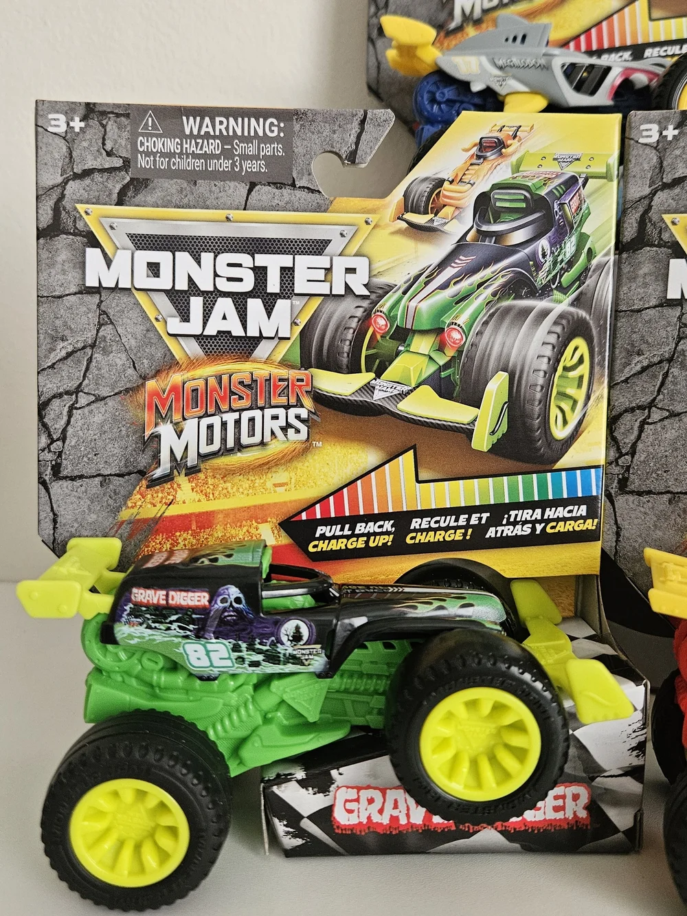 Monster Jam Monster Motors Pull-Back Set - Megaladon, Grave Digger, El Toro Loco